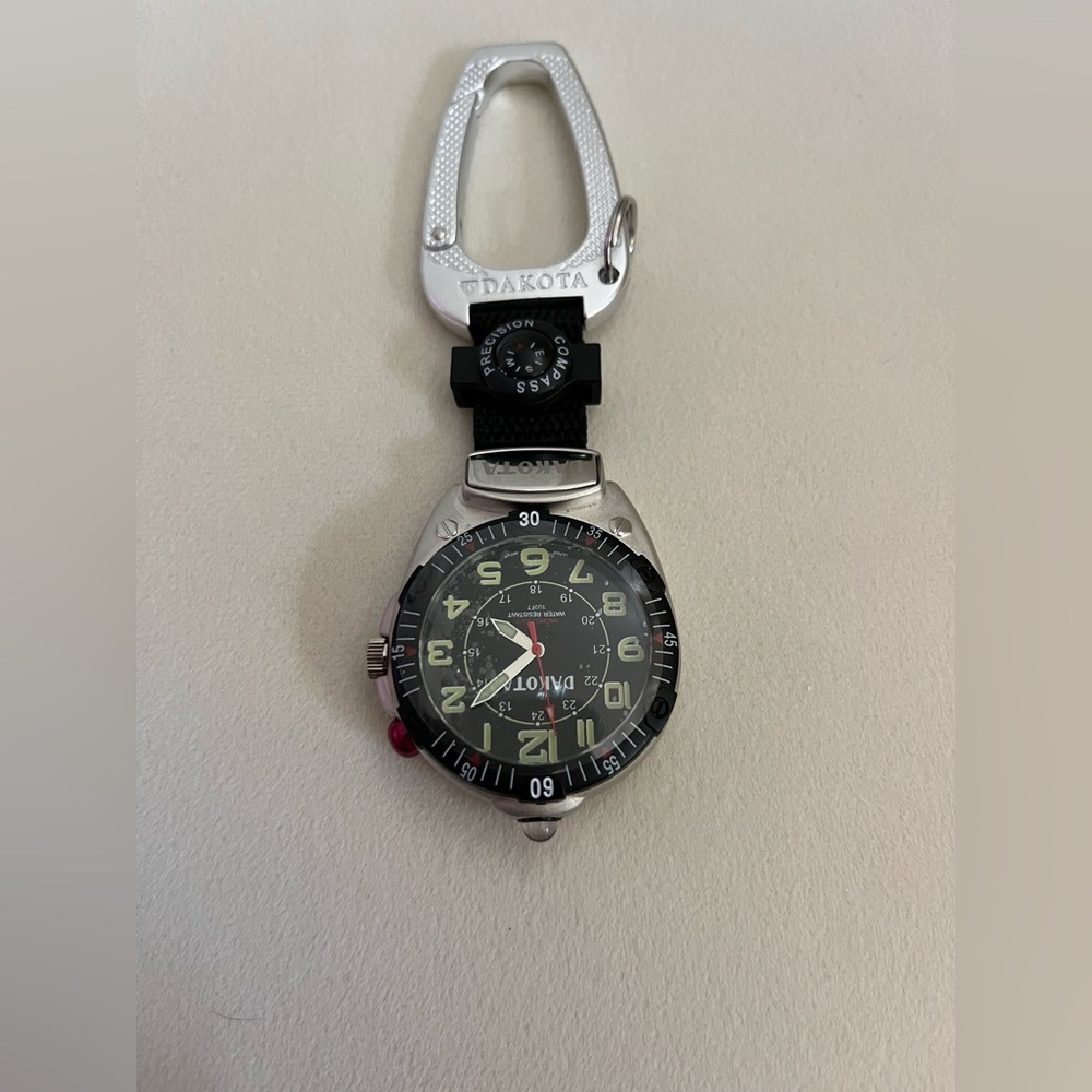 DAKOTA clip watch with compass and light